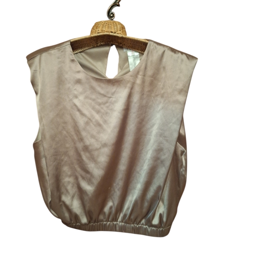 TCEC Satin Champagne Event Blouse Ladies Large Keyhole Shoulder Pads Old Money